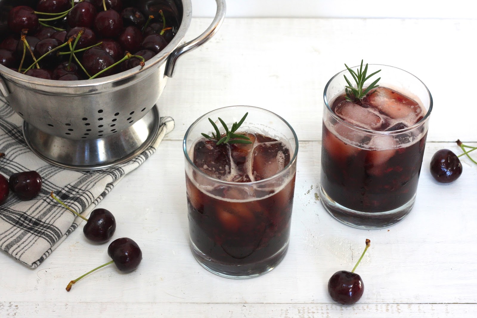 Mocktail: Chic a Cherry Cola